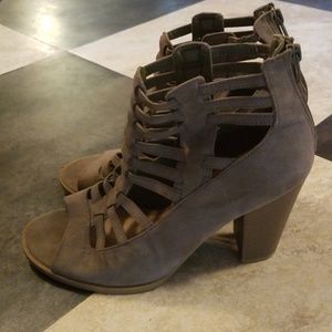 G by Guess Heeled Booties Light Olive